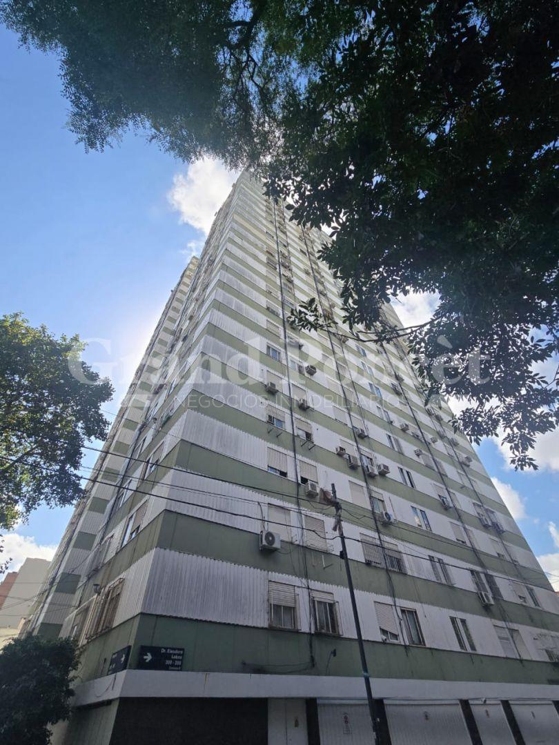 Venta Departamento de 2 Ambientes en Piso Alto