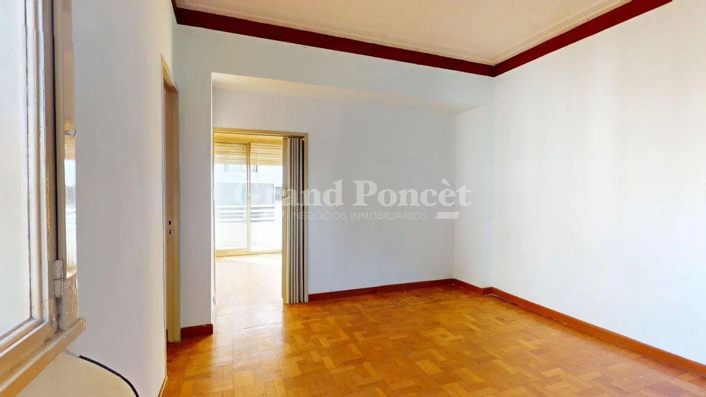 Venta Departamento 3 Ambientes Con Balcón - Parque Lezama 4
