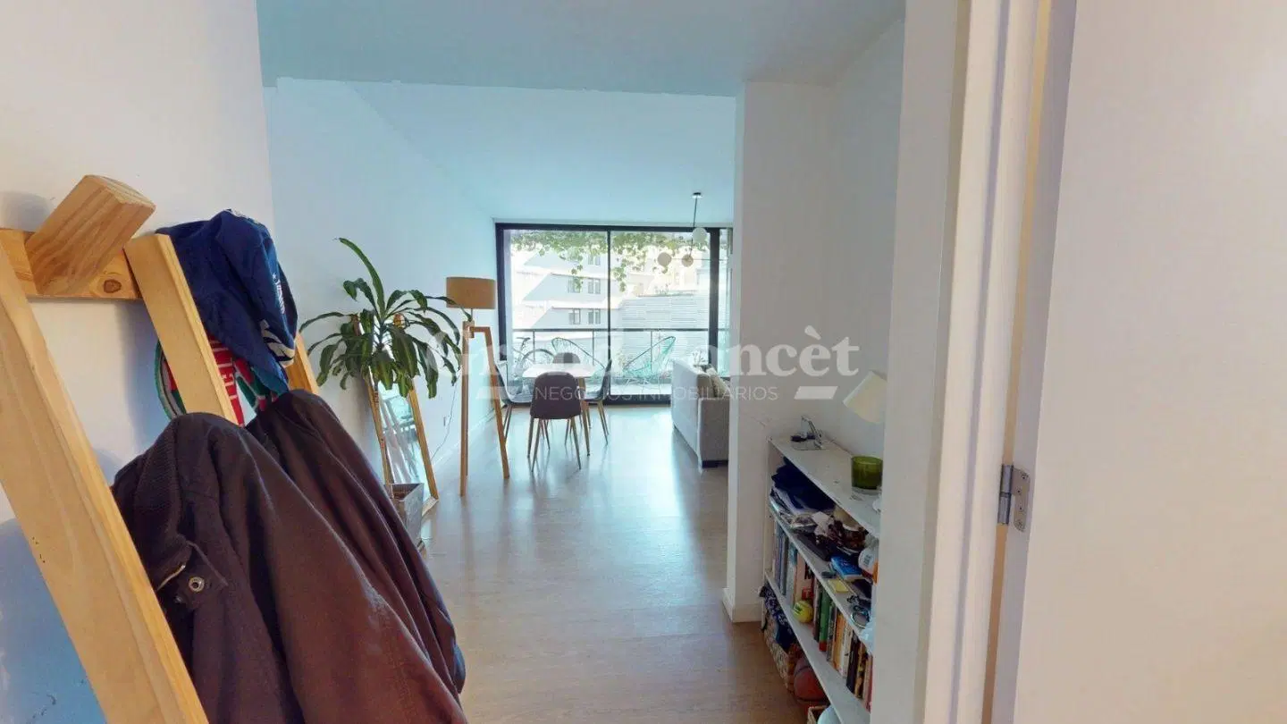 Venta Semipiso 2 Ambientes con Balcón Terraza, Parrilla y Cochera 4