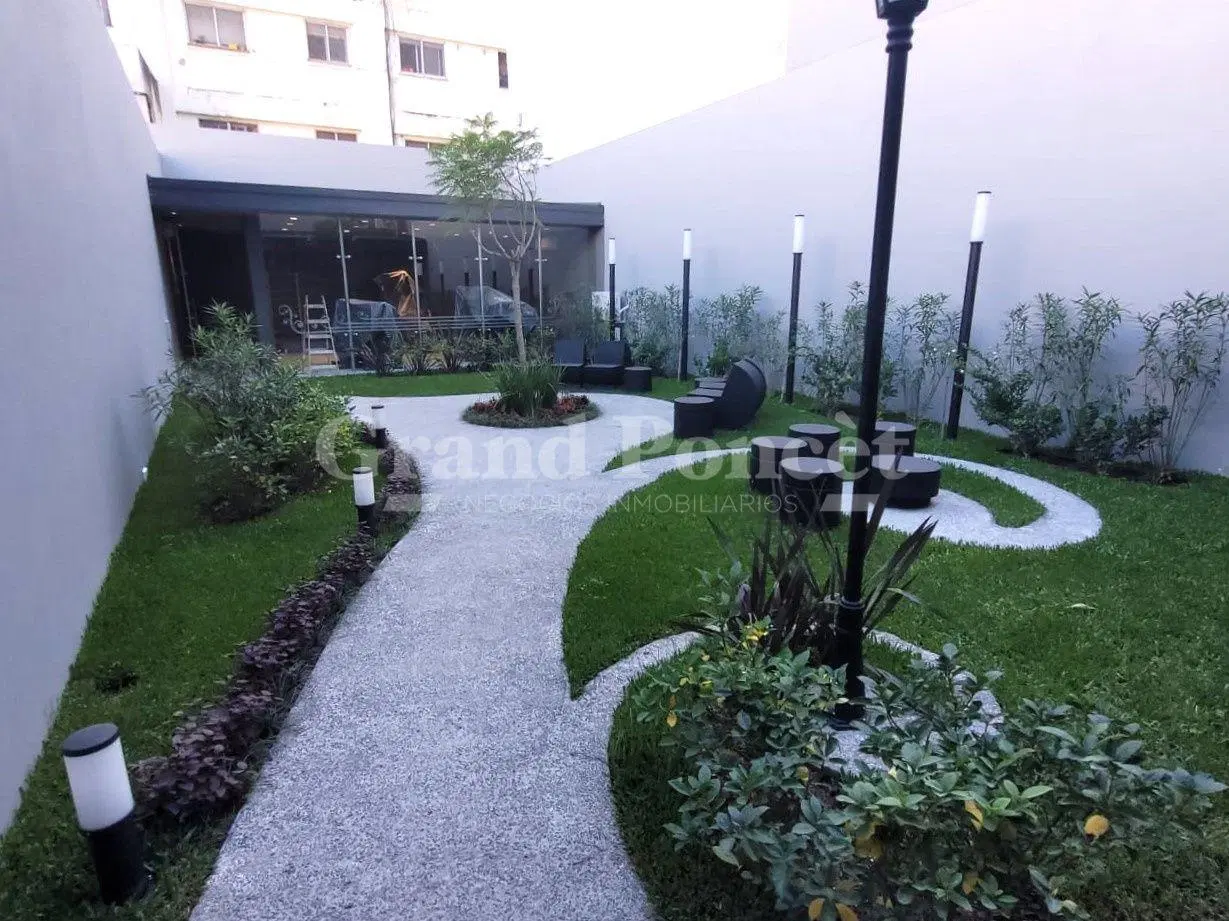 Alquiler Monoambiente con Balcón en Almagro 5