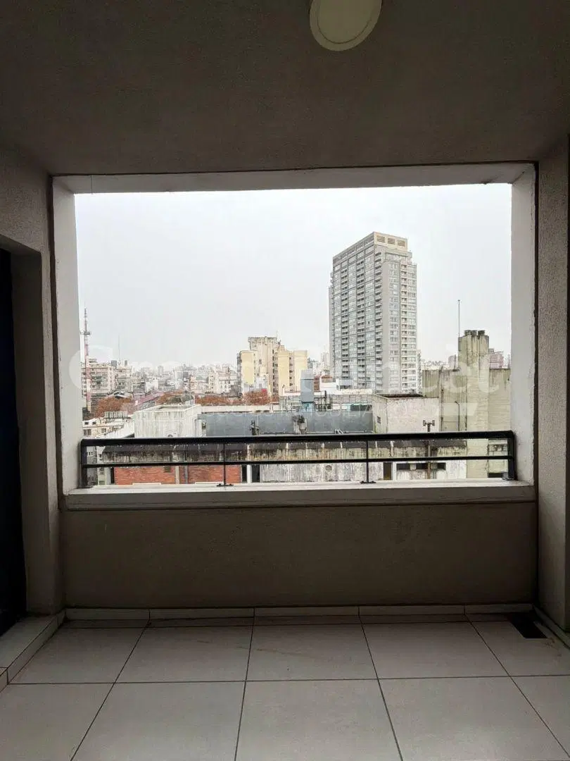 Alquiler de Departamento de 2 Ambientes con Balcón en San Telmo 4