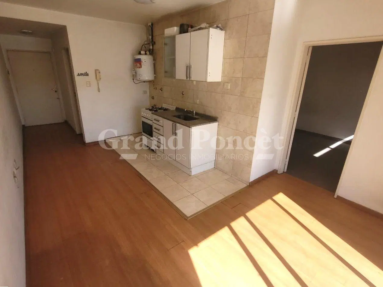 Alquiler Departamento 2 Ambientes con Balcón Terraza en Almagro 3