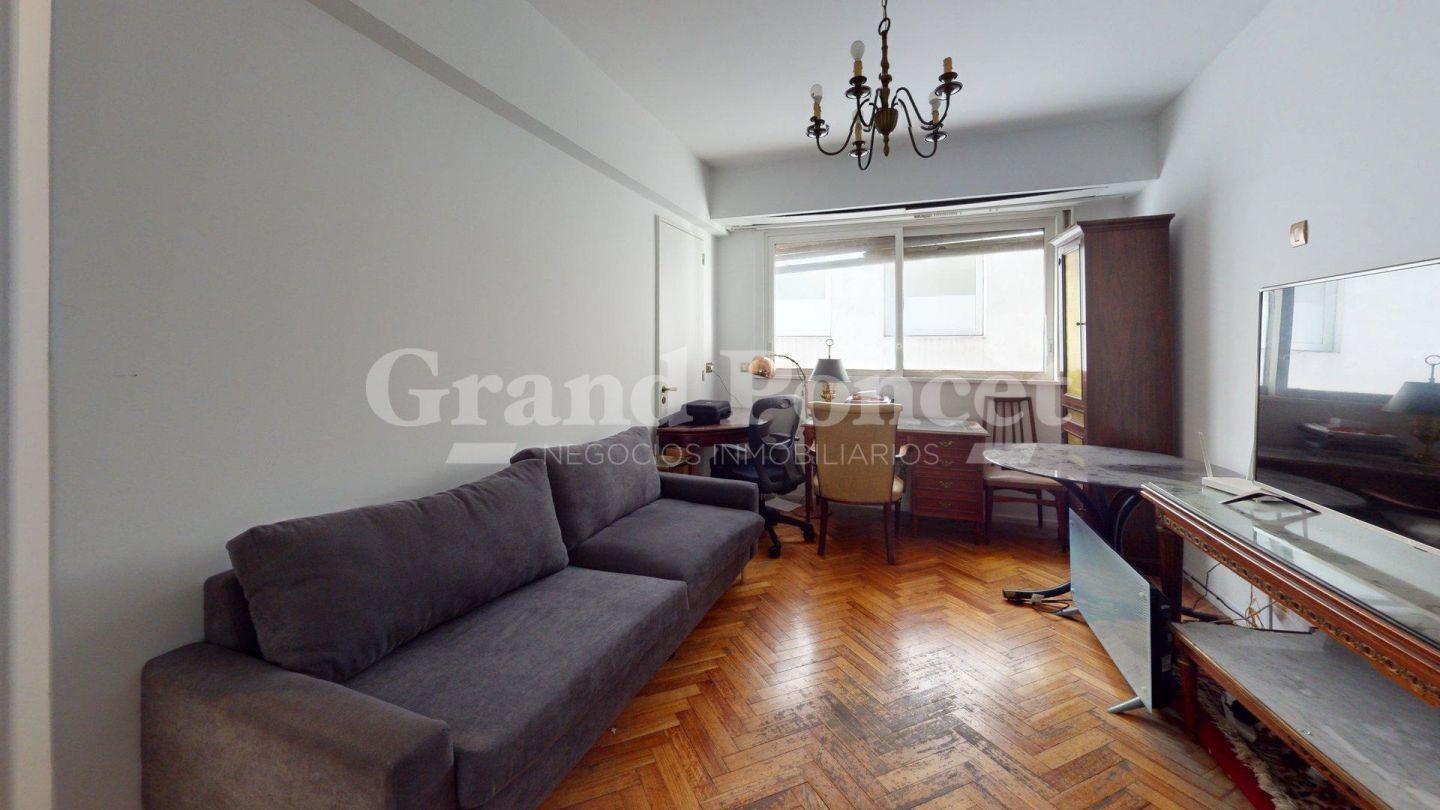 Foto de Venta  Departamento 2 Ambientes con Balcon Apto Credito San Nicolás, imagen 1