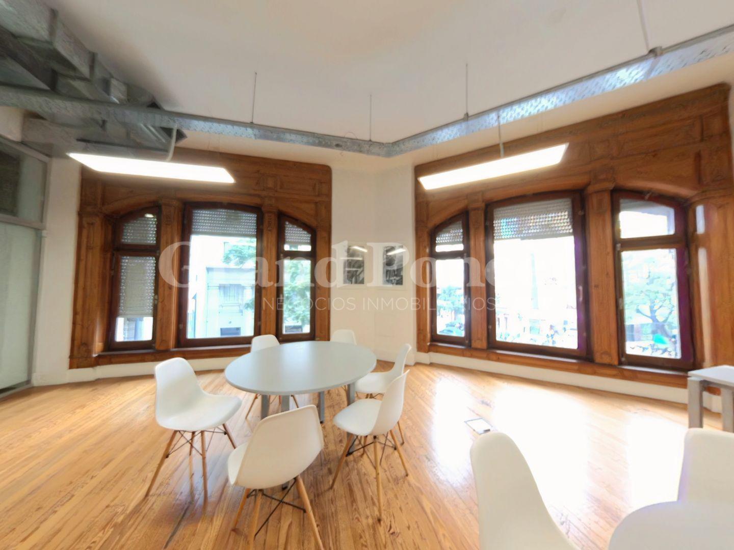 Foto de Alquiler Oficina de 235 m2 Piso Exclusivo Edificio Historico San Telmo, imagen 5
