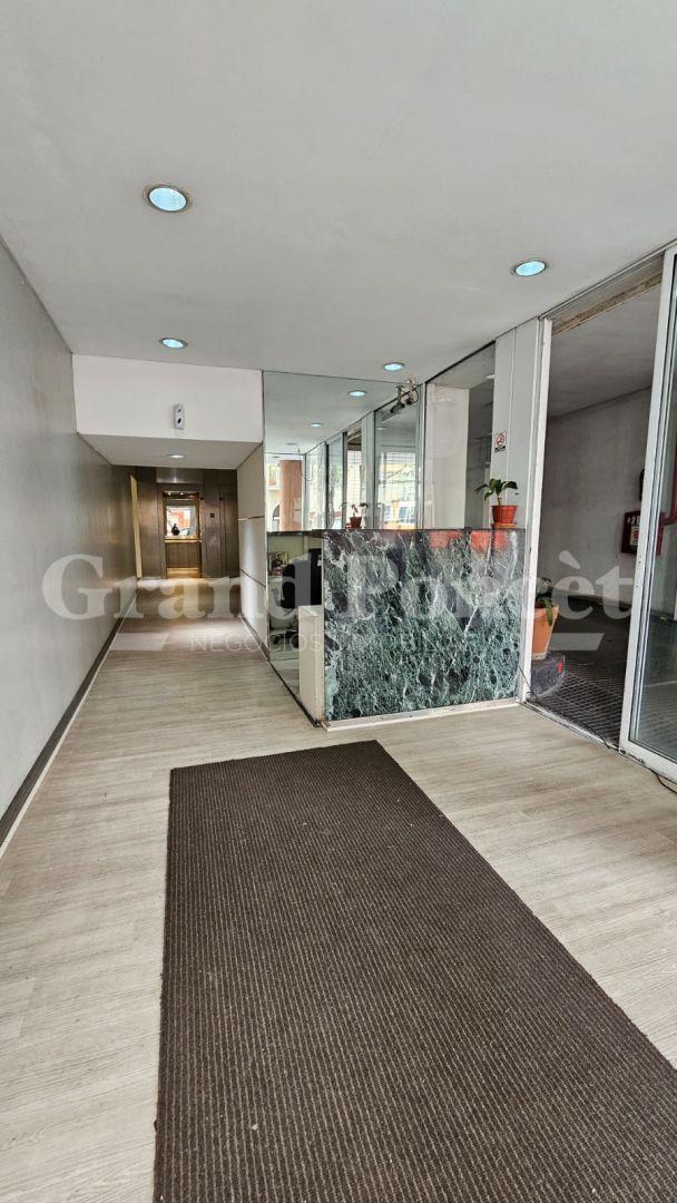 Foto de Alquiler Departamento Monoambiente Divisible con Balcón, imagen 5