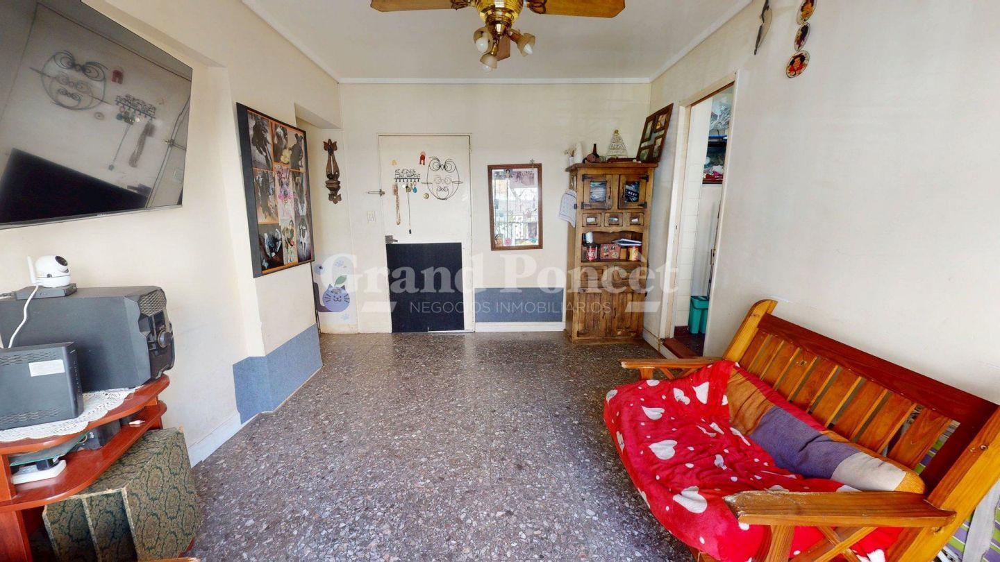 Foto de Venta Departamento 2 Ambientes con Balcón Apto Crédito San Telmo, imagen 2