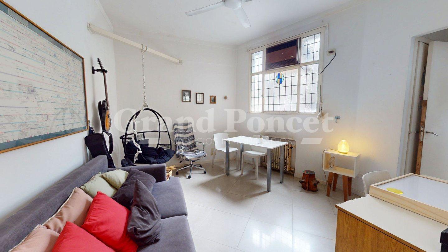 Foto de Venta - Departamento de 2 Ambientes y Medio - Apto Profesional, imagen 4