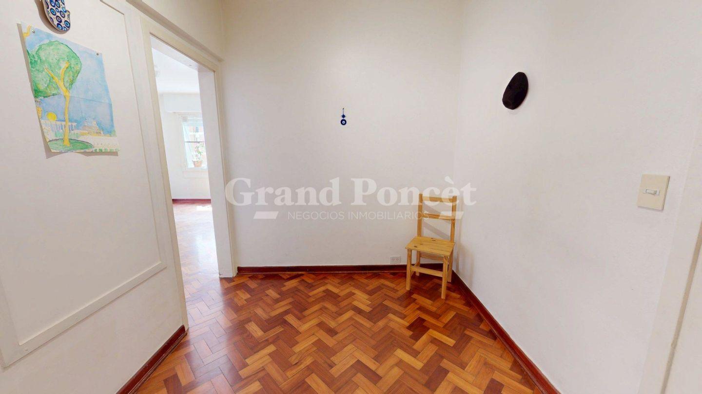 Foto de Venta Departamento de 3 1/2 Ambientes Edif Racionalistas Apto Crédito, imagen 2
