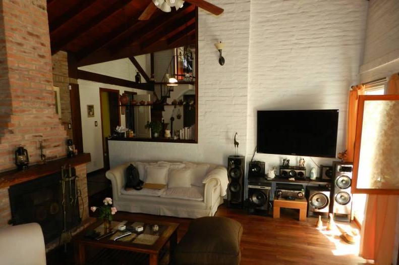 Espectacular Chalet estilo Country - Bo. Abierto Green Hills - Maschwitz - Escobar