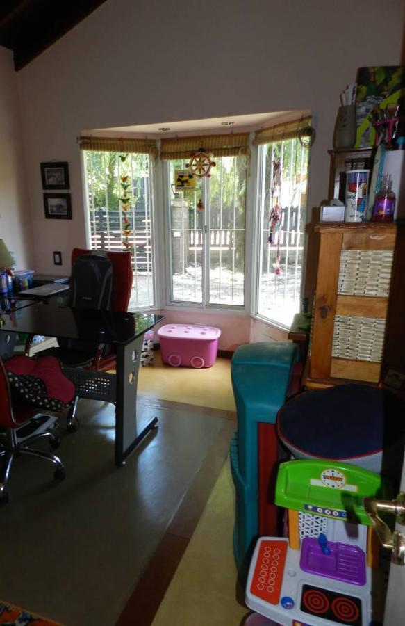 Foto de Espectacular Chalet estilo Country - Bo. Abierto Green Hills, imagen 3