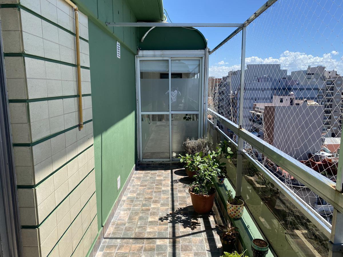 Departamento Semipiso de Tres Ambientes - Villa del Parque 5
