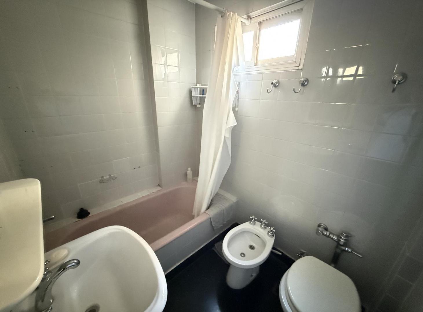 Foto de Departamento 2 Ambientes en Santa Fe y Callao - Recoleta, imagen 2