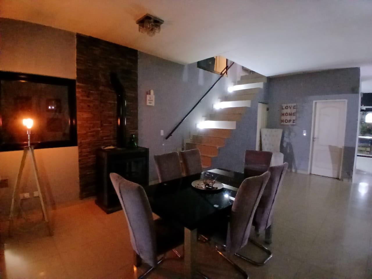 Foto de Casa en el Barrio Privado Jardines de Escobar, imagen 1