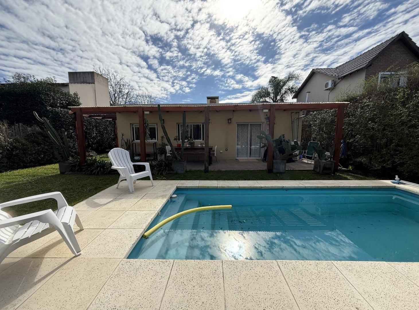 Foto de Casa en el barrio privado Jardines de Escobar, imagen 1