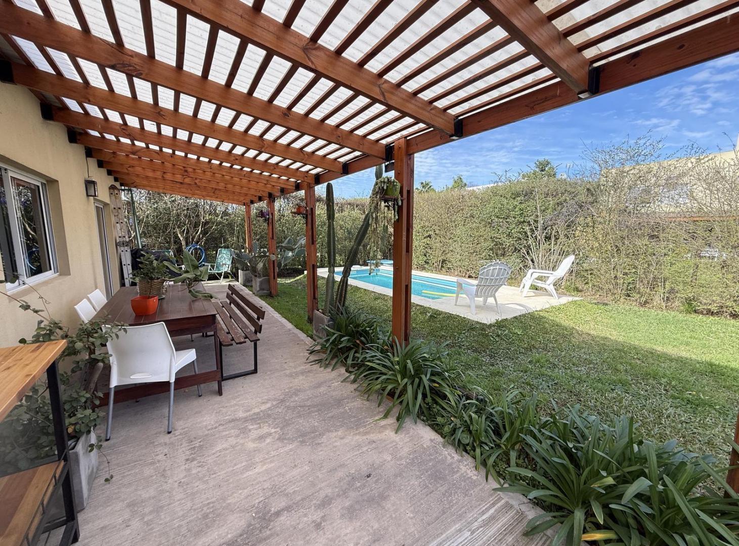 Foto de Casa en el barrio privado Jardines de Escobar, imagen 2