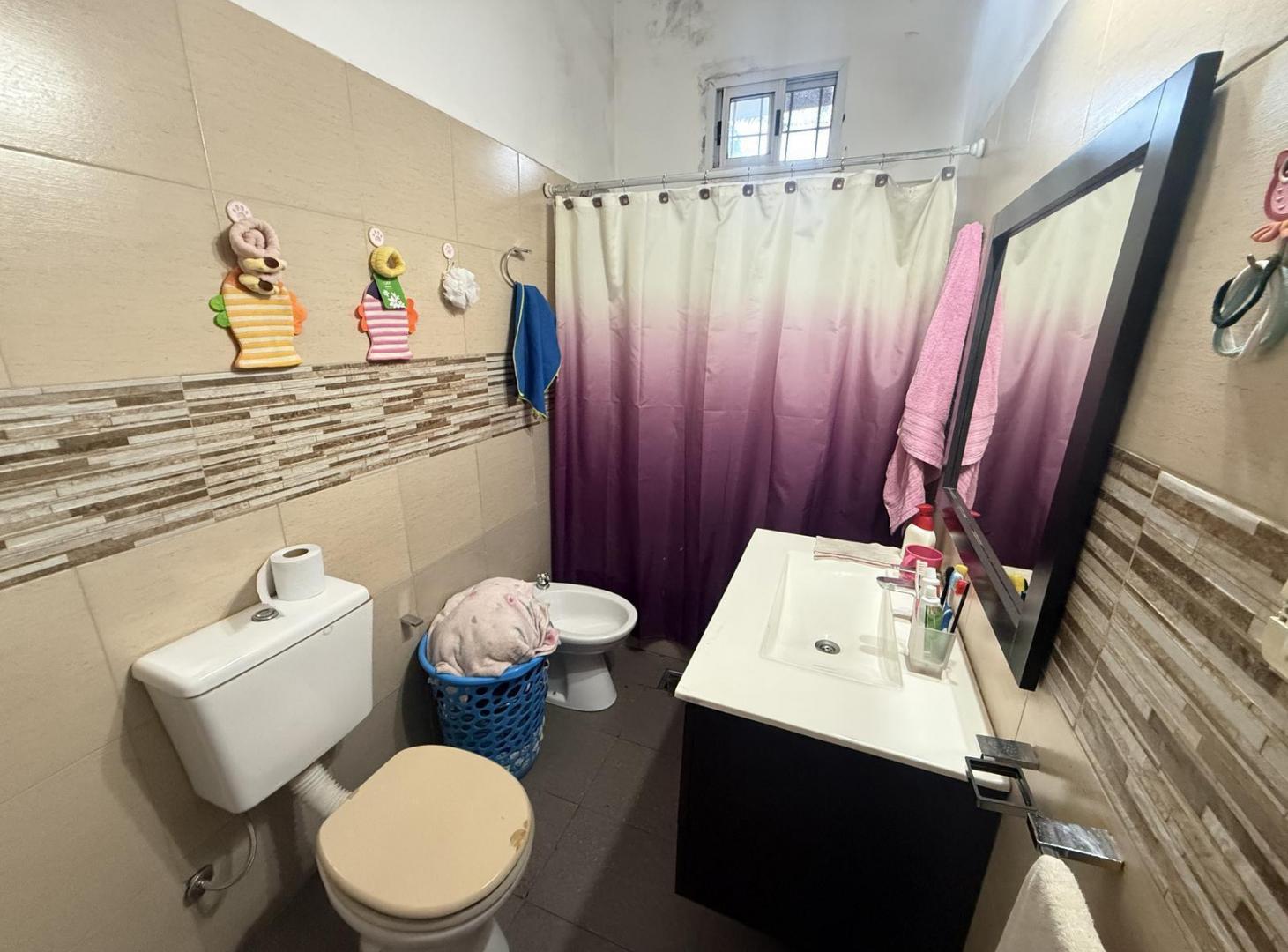 Foto de PH 7 Ambientes con Patio y Terraza propia - Villa Santa Rita, imagen 1