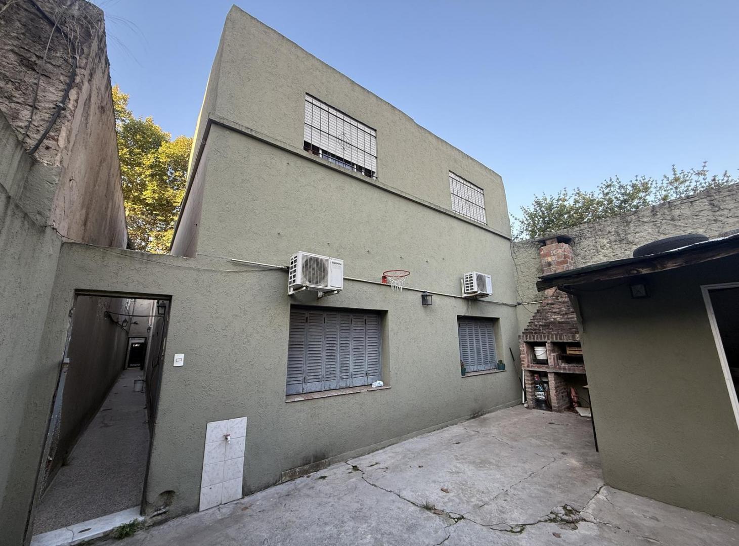 Foto de PH 7 Ambientes con Patio y Terraza propia - Villa Santa Rita, imagen 2
