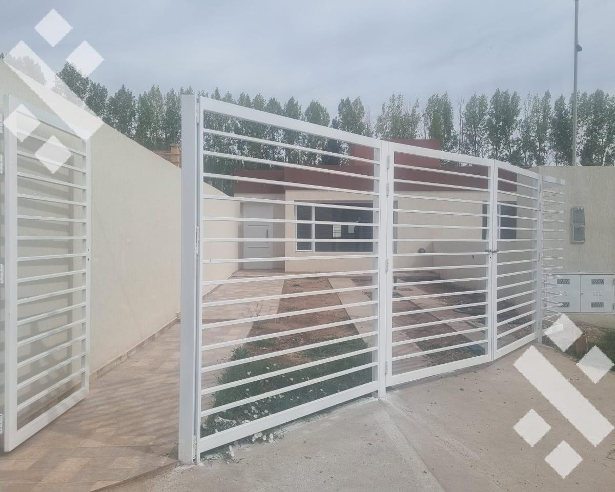 Venta Casa Plottier 1
