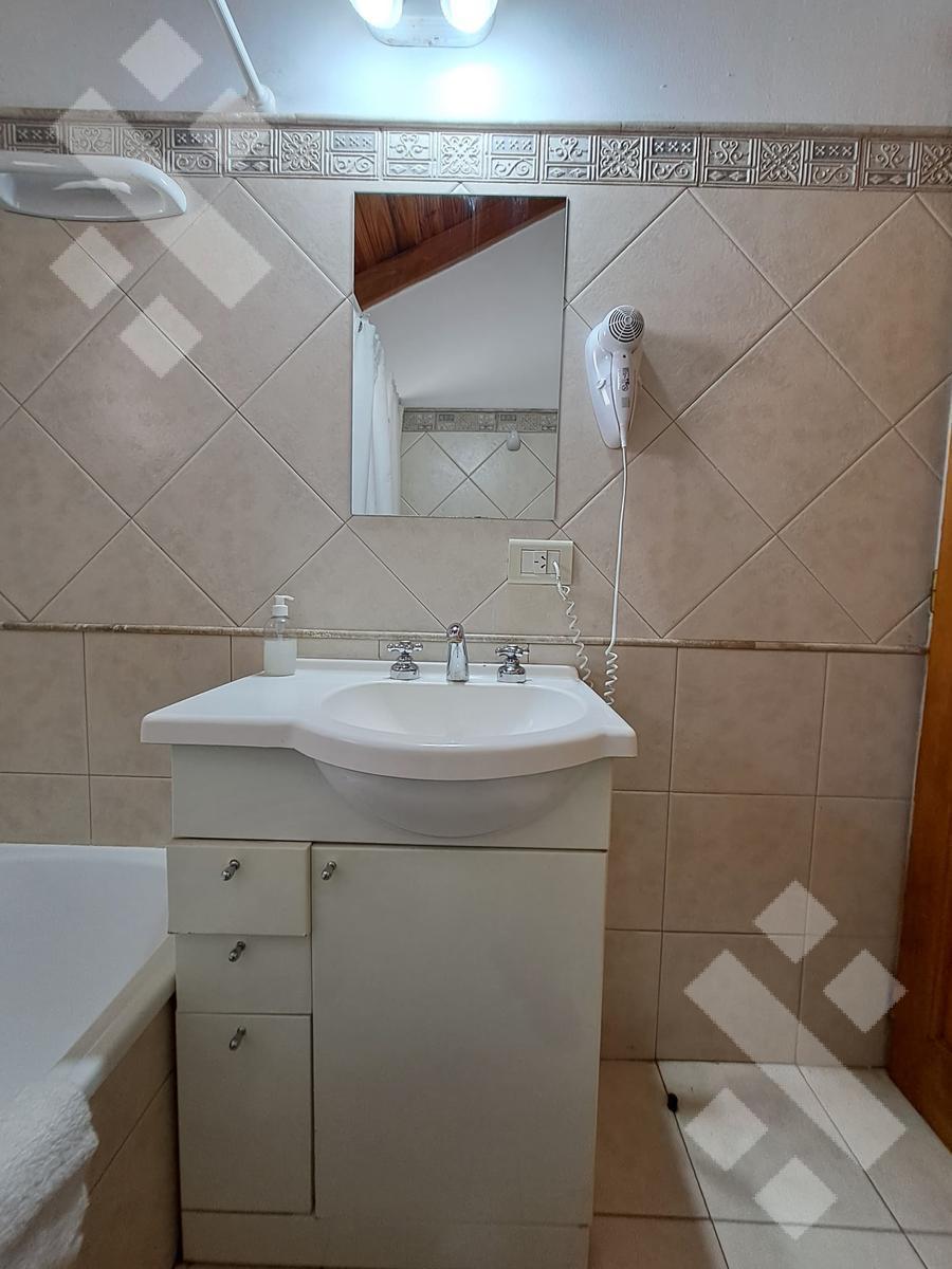 Venta Cabaña 3 Ambientes con Piscina y Sauna - Zona Centro - San Martin de Los Andes 4