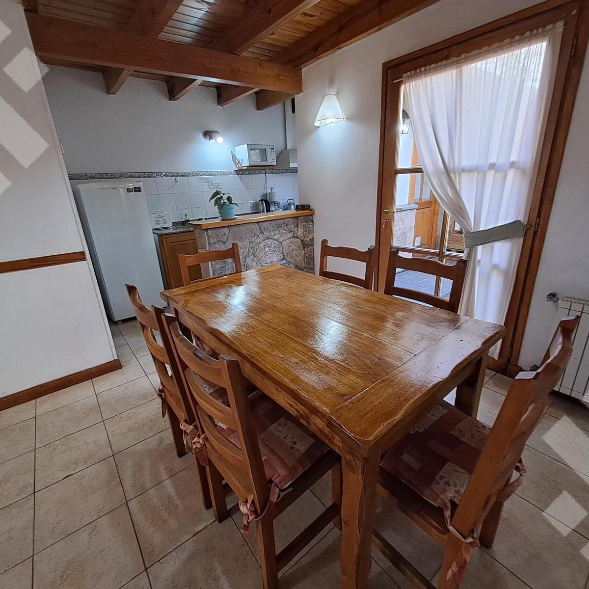 Venta Cabaña 3 Ambientes con Piscina y Sauna - Zona Centro - San Martin de Los Andes 2