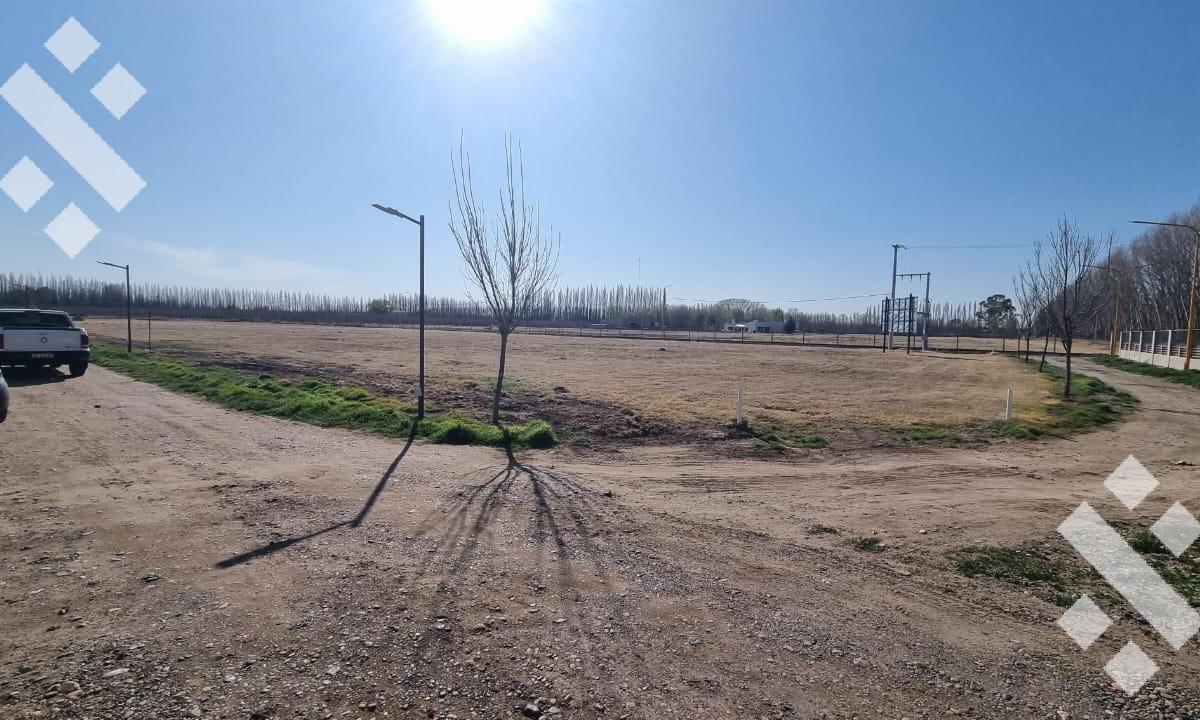 Venta Terreno Barrio Privado La Colonia Villa Regina 3