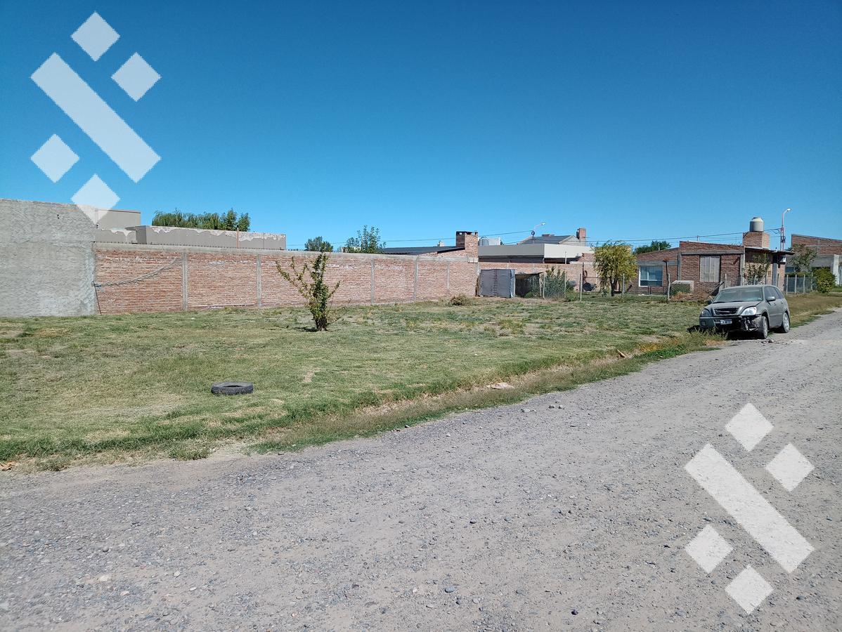 Venta Lote 445 m² en Esquina en General Fernandez Oro 3