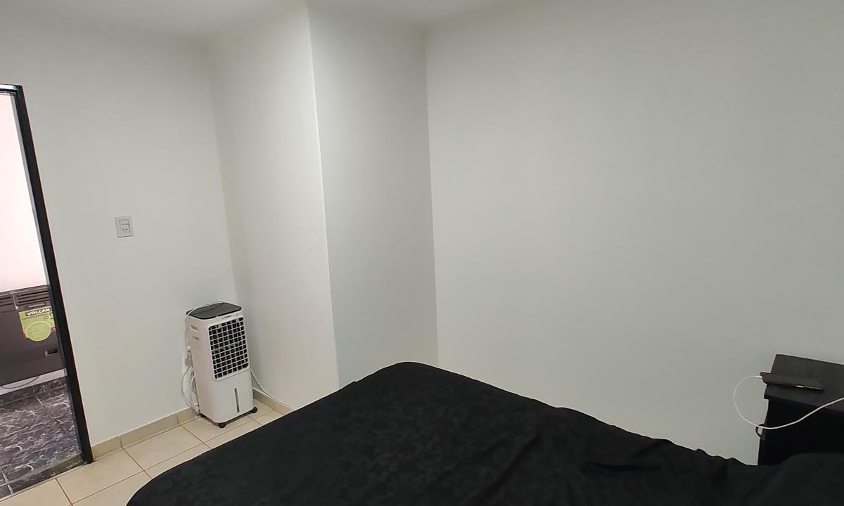 Casa y Complejo de 4 Departamentos en Centenario - Neuquén 5