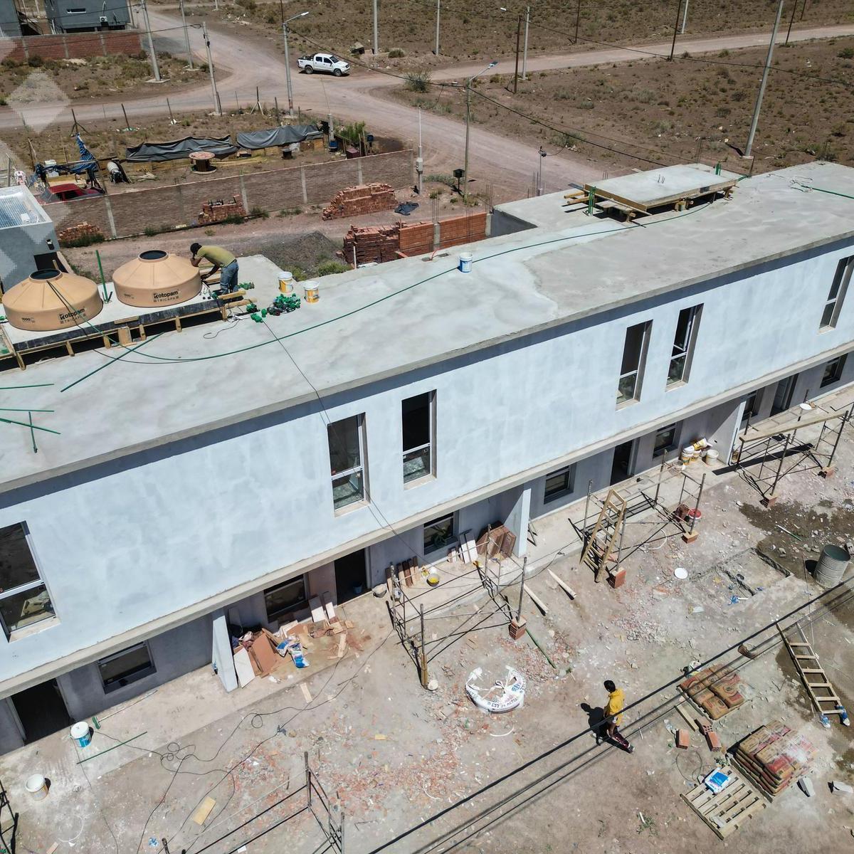 Venta Complejo de 4 Duplex en Añelo 4