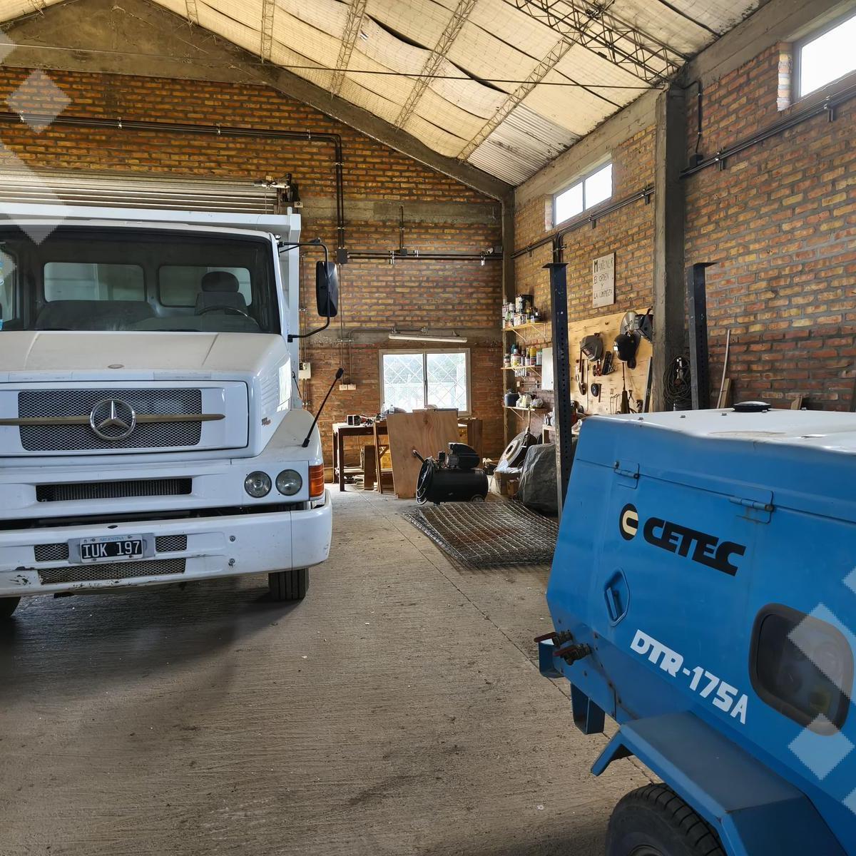 Venta Galpon Industrial - Lahuenco y Malleo - Junin de Los Andes 2
