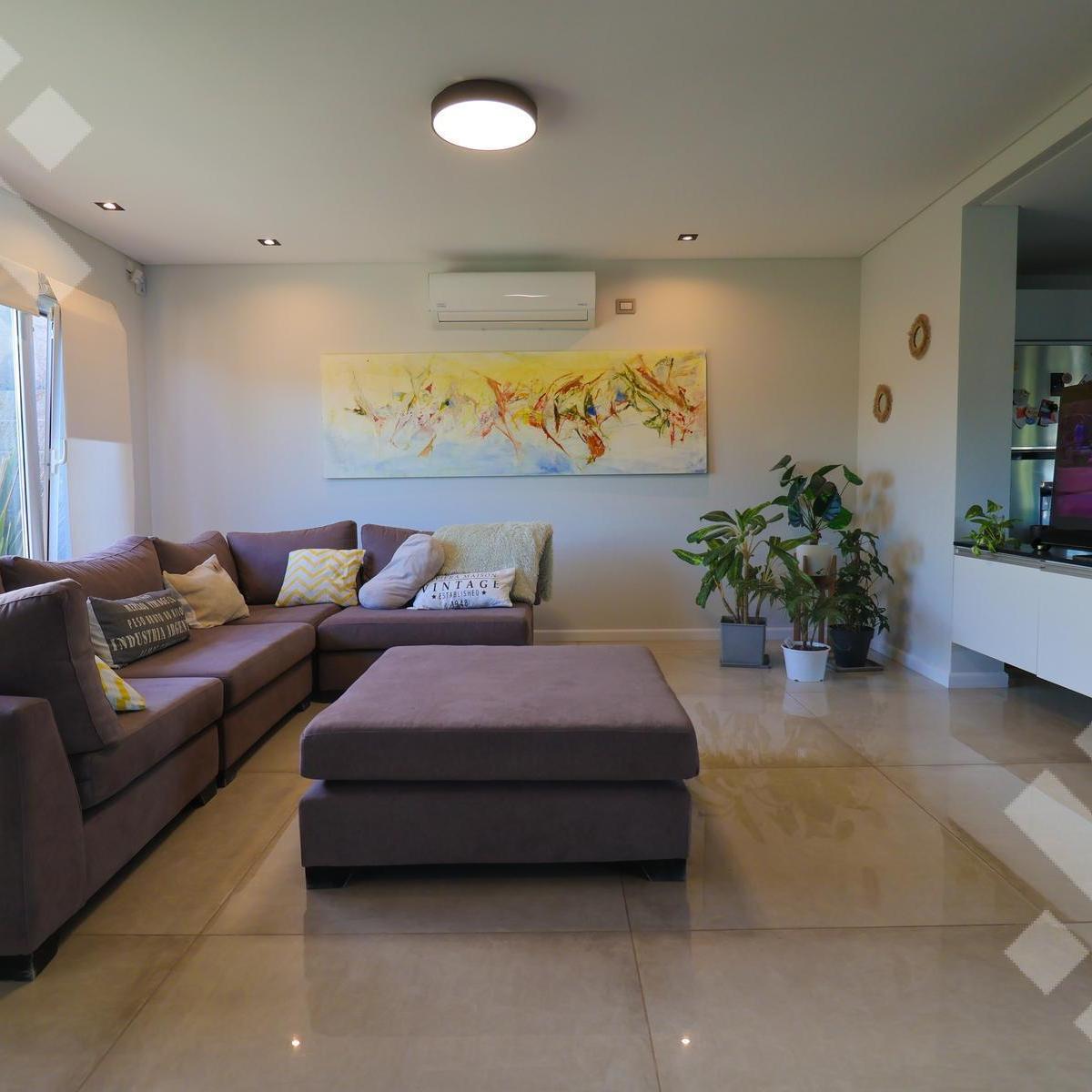 Venta Casa 3 Dorm Bª Confluencia Rural 3