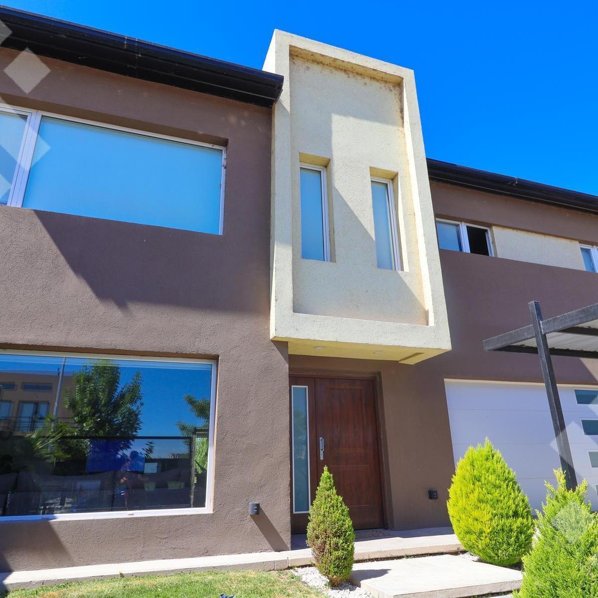 Venta Casa 3 Dorm Bª Confluencia Rural 1