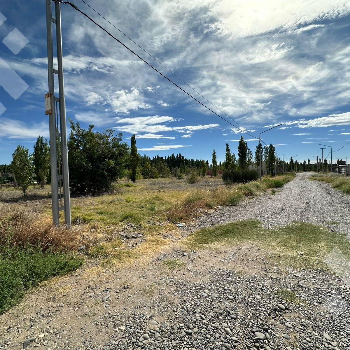 En Venta, Lote de 354 m², B° Rincón Lindo, Plottier 3