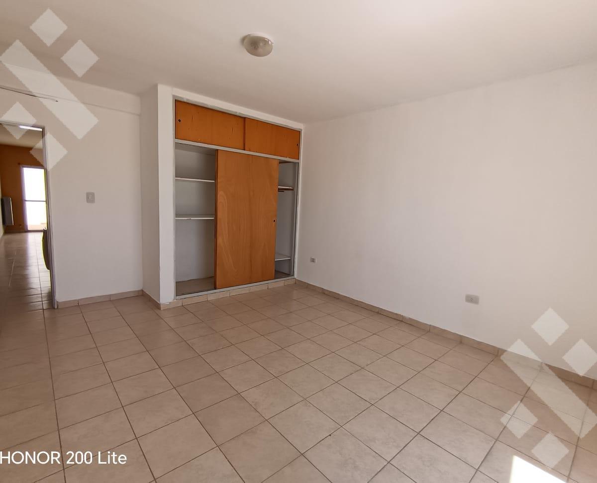 En Venta, Departamento de 1 Dormitorio con Cochera y Balcón, Buratovich 236, Plottier 5