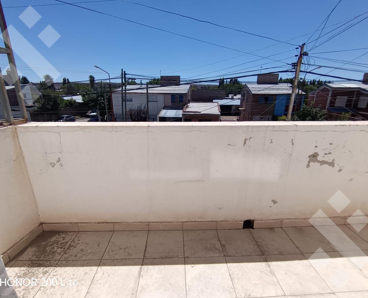 En Venta, Departamento de 1 Dormitorio con Cochera y Balcón, Buratovich 236, Plottier 4