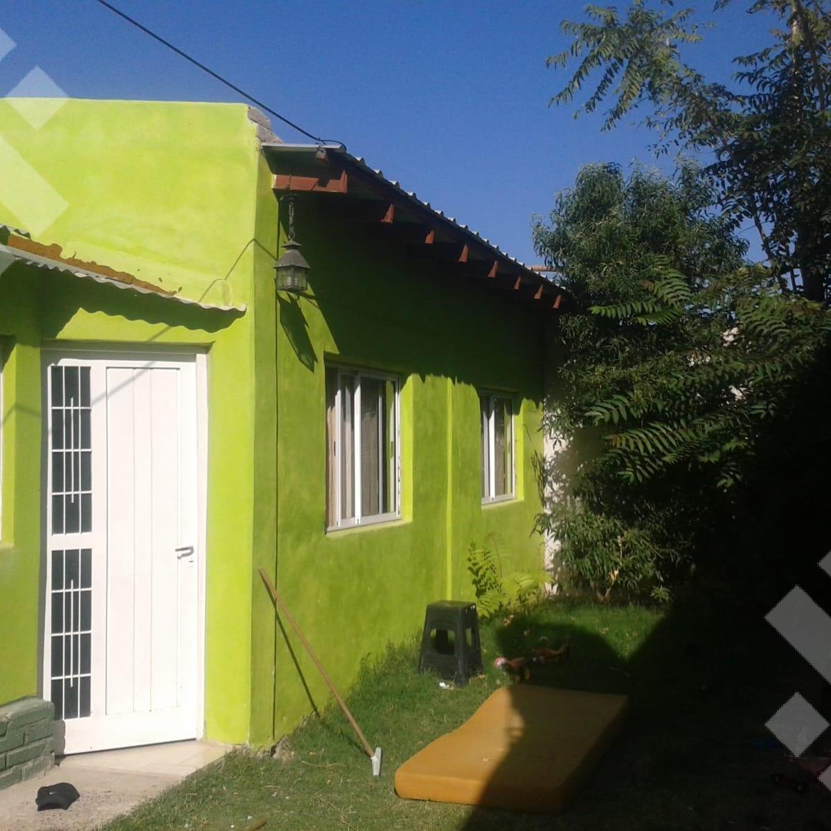Venta, Lote Apto Desarrollo, con 3 Propiedades, Plottier. 2