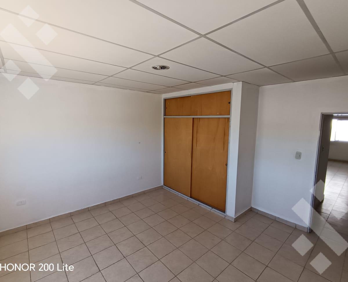 En Venta, Departamento de 1 Dormitorio, Buratovich 236, Plottier 1