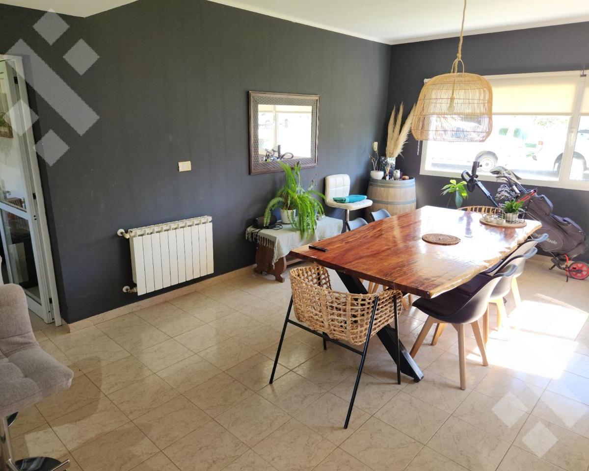 Venta Casa 3 Dorm en B° Elementos Pileta, Neuquen 5