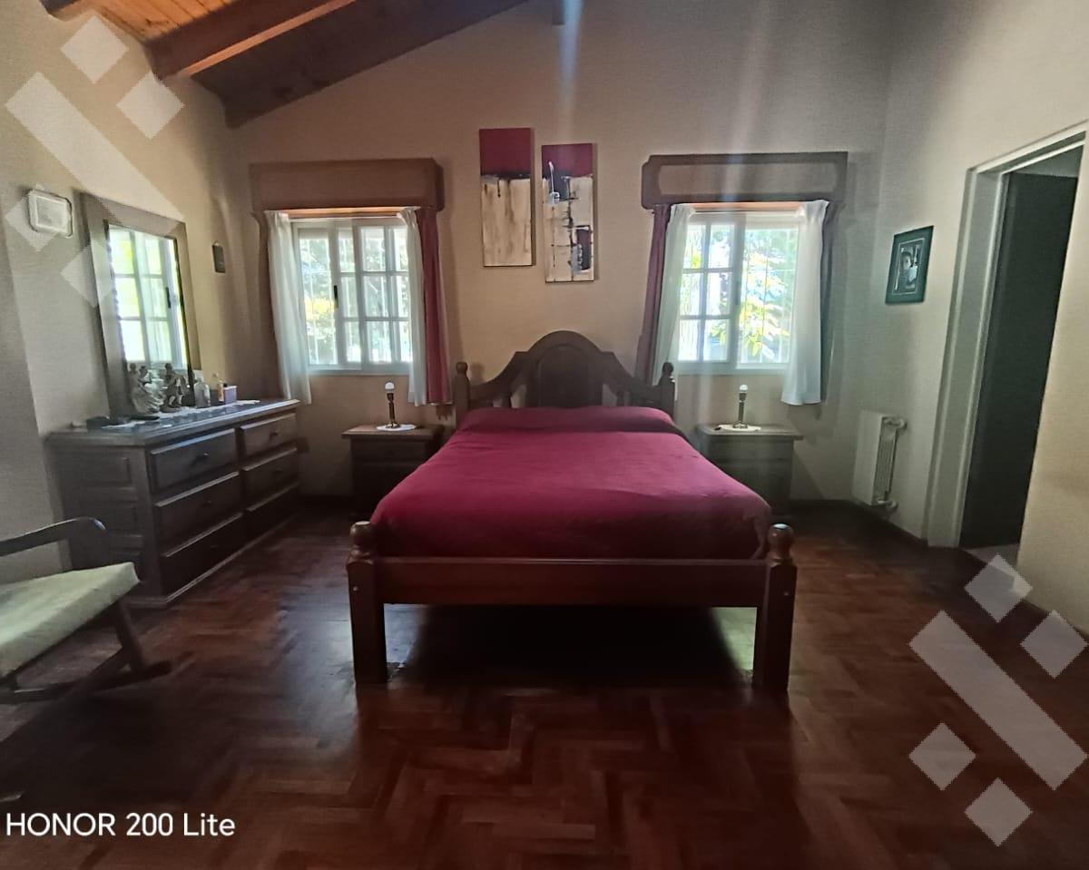 En Venta, Casa de 3 Dorm., B° Jardines de Hilmar, Plottier. 5