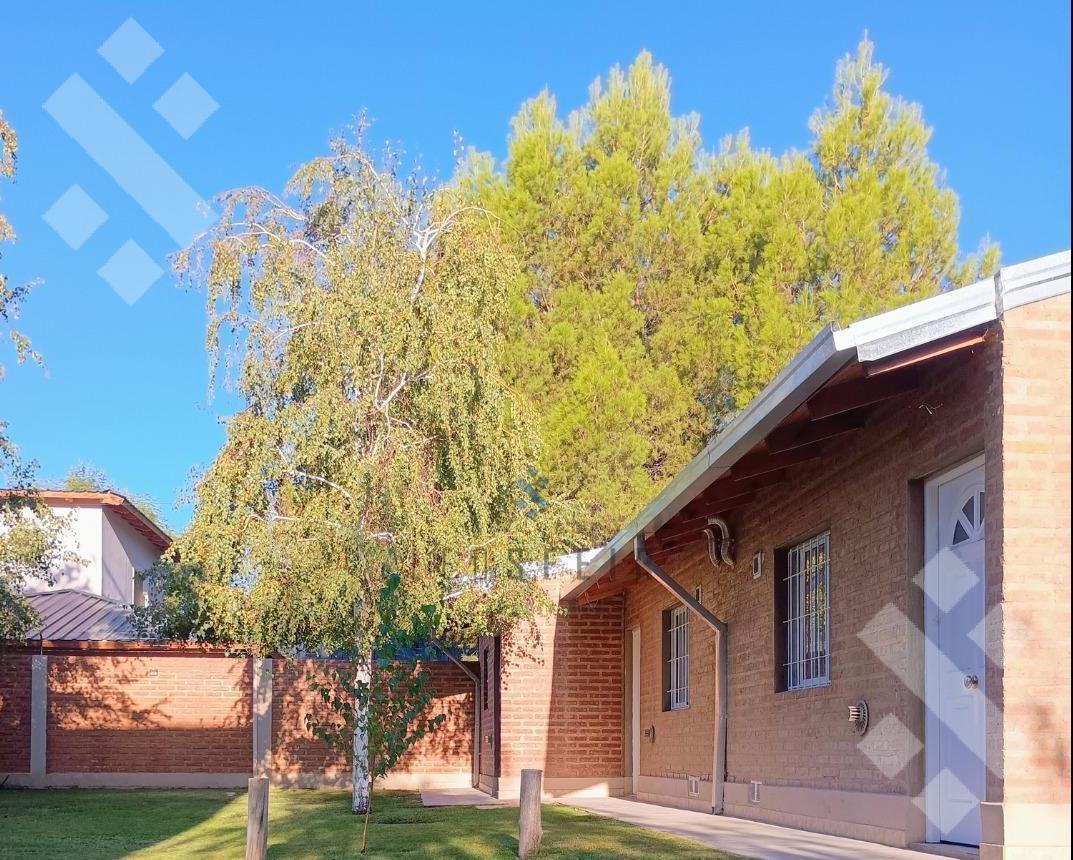 En Venta, Complejo de 8 Departamentos, B° Knudsen, Plottier, Neuquén. 2
