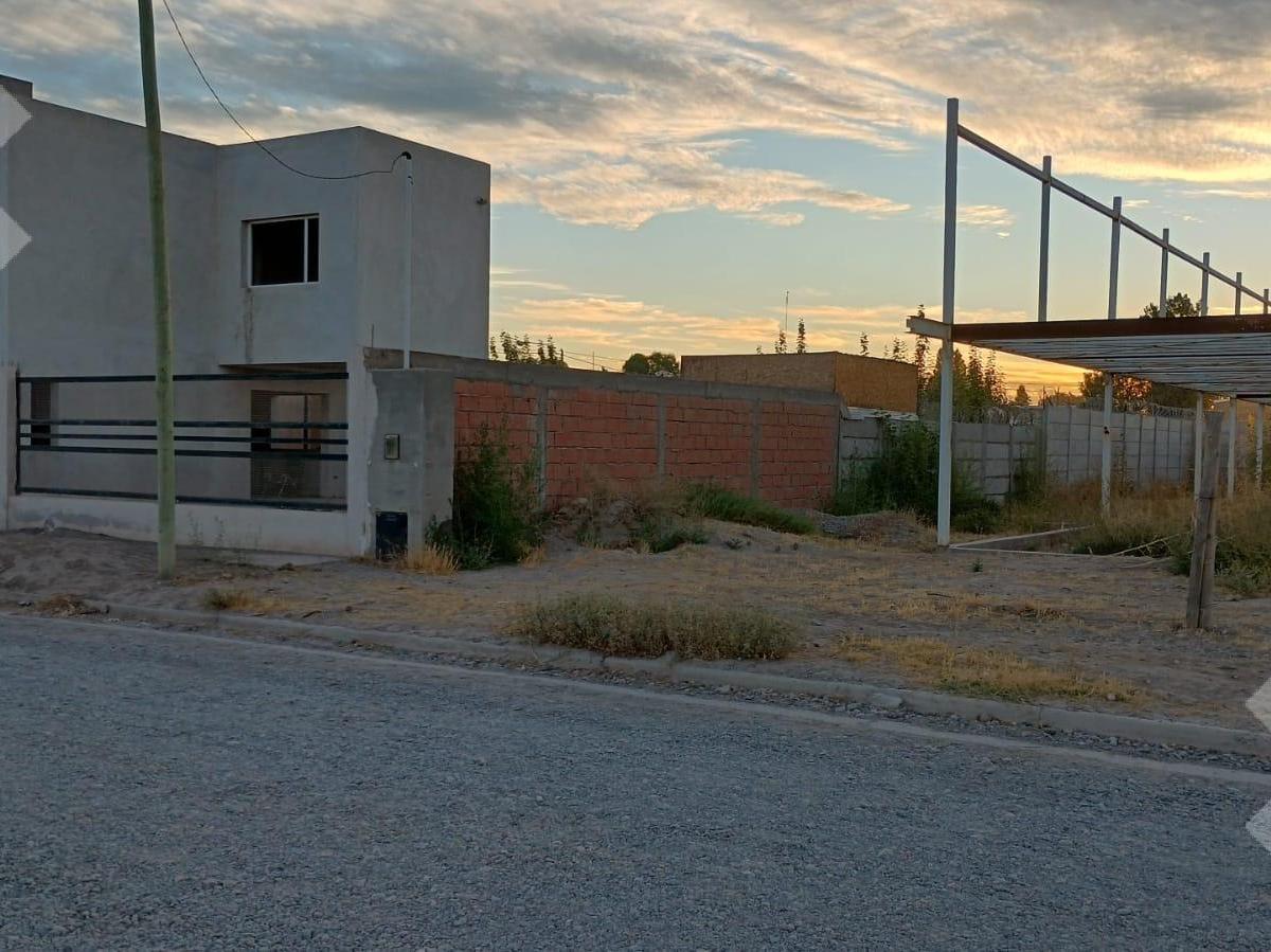 En Venta, Terreno en B° Rincon de Emilia, Plottier. 3