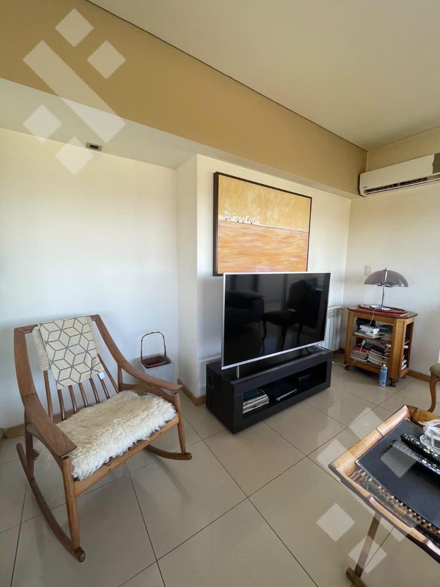 Venta Departamento Tres Dorm. en Neuquén. 2