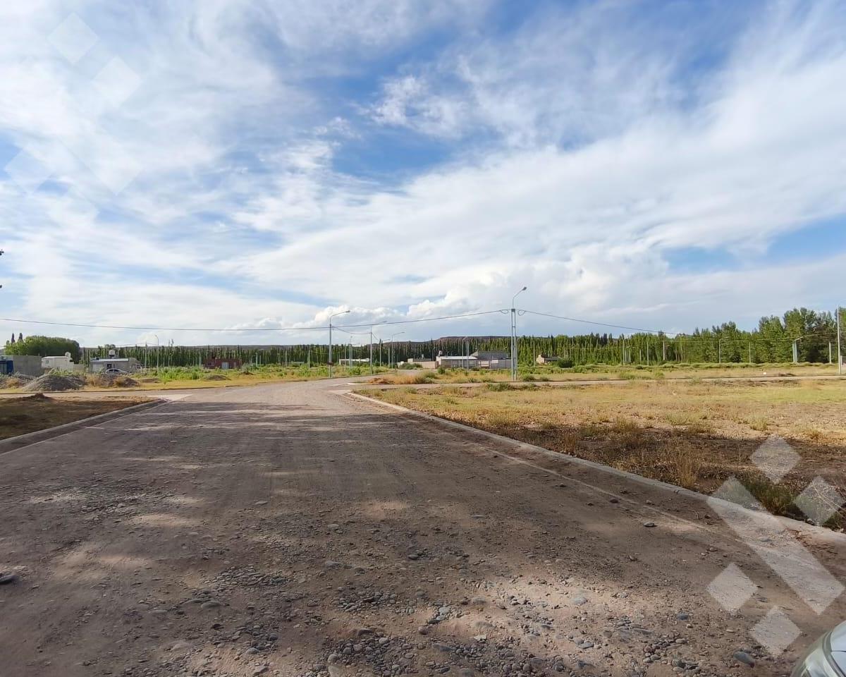 Venta Lote 500 m² Bº Jardines de Plottier - Neuquén 4