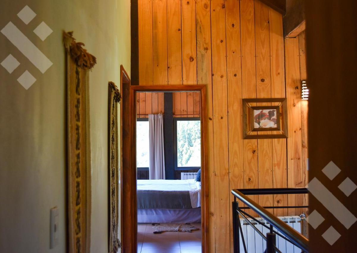 Venta Casa 6 Ambientes con Pileta - B° Peñon de Lolog - San Martin de Los Andes 3
