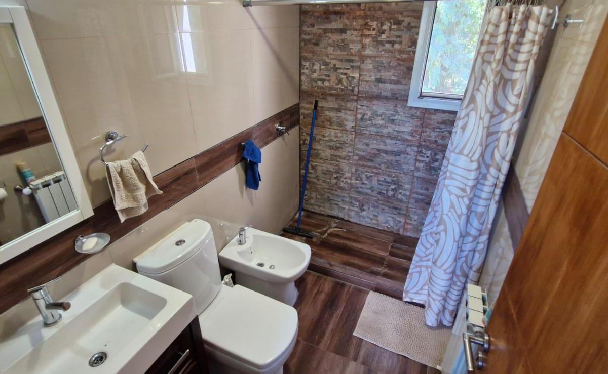 Venta Duplex 3 Dorm. con Pileta - Bº Los Cerezos II 3