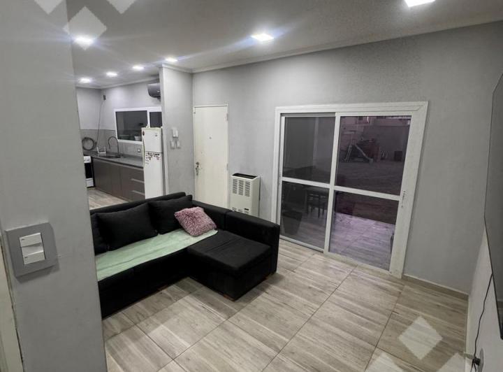 En Venta, Casa de 2 Dormitorios, Altos de Alberdi, Plottier 2