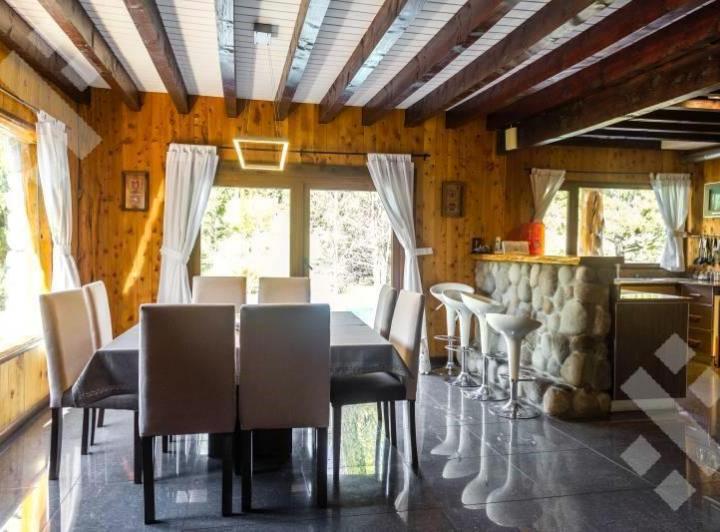 Casa en Venta 300mts2 - B° Tierra de Sol - San Martin de Los Andes. 2