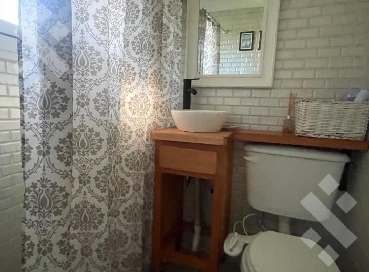En Alquiler Temporario, casa de 3 Dormitorios en el centro de Aluminé, Neuquén 3