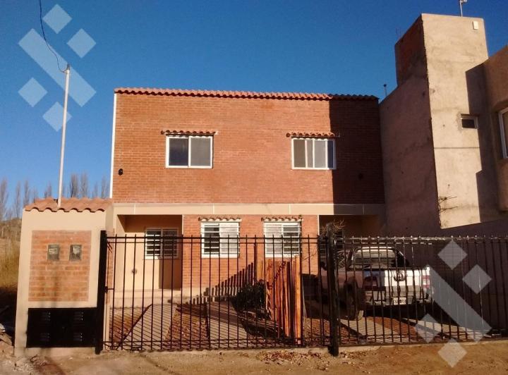 ALQUILER  DUPLEX 2 DORMITORIOS - B° HERRERÍA CENTENARIO, NEUQUÉN 3