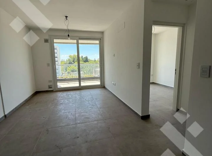Alquiler depto 1 dormitorio, con Cochera, Edif. Moreno Center  Cipolletti - Rio Negro 4