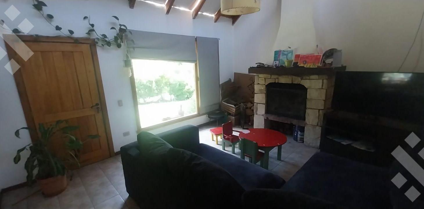 Foto de Venta casa 3 dormitorios - Loma de Maika - Villa La Angostura, imagen 3